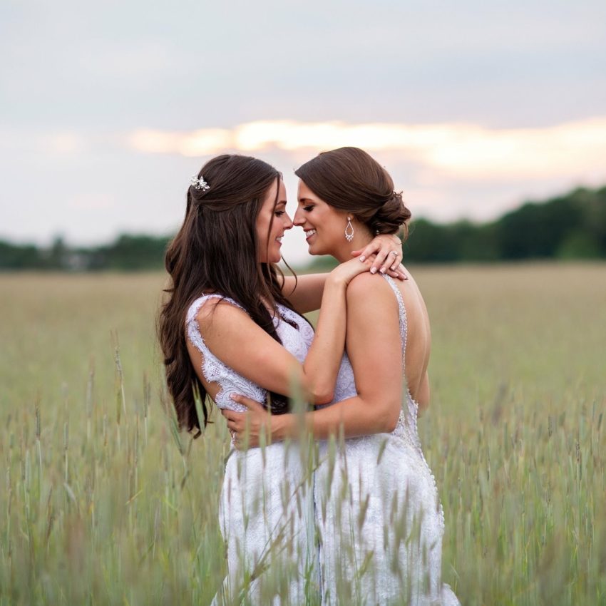 Kiss me in the meadow